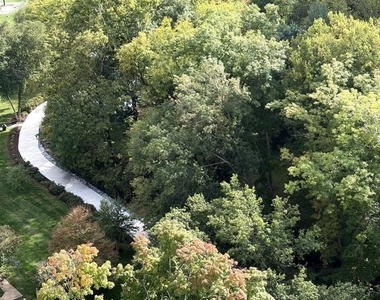 10500 Rockville Pike - Photo Thumbnail 11