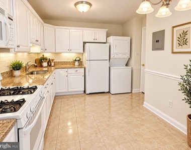 4620 N Park Avenue - Photo Thumbnail 3