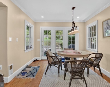 3511 Woodbine Street - Photo Thumbnail 11