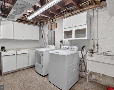 3511 Woodbine Street - Photo Thumbnail 24