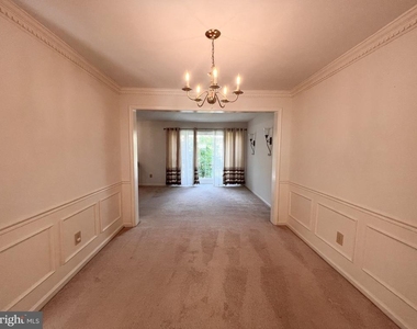 1951 Hickory Hill Lane - Photo Thumbnail 7
