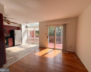 1951 Hickory Hill Lane - Photo Thumbnail 8