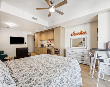 44 East Ave - Photo Thumbnail 1