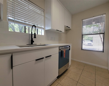 8706 Schick Rd - Photo Thumbnail 10