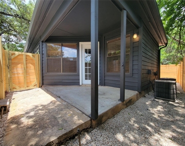 8706 Schick Rd - Photo Thumbnail 30