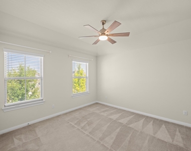 16011 Windroot St - Photo Thumbnail 28