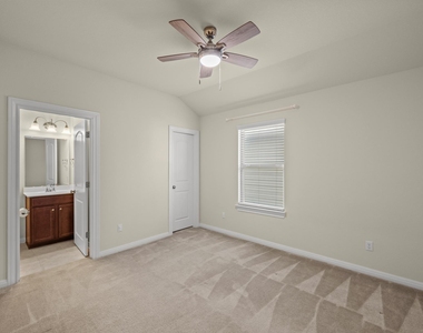 16011 Windroot St - Photo Thumbnail 26