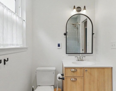13083 Williamfield Drive - Photo Thumbnail 32