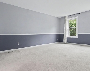 13083 Williamfield Drive - Photo Thumbnail 24