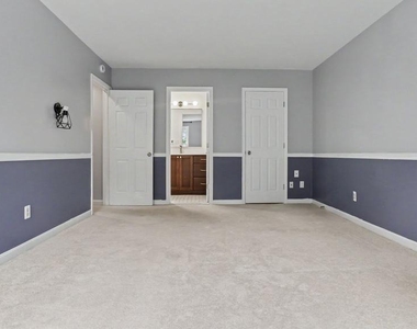 13083 Williamfield Drive - Photo Thumbnail 22