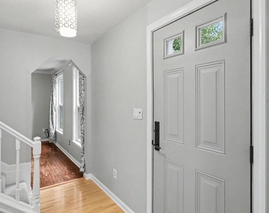 13083 Williamfield Drive - Photo Thumbnail 3