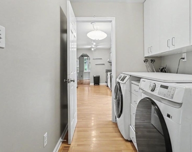 13083 Williamfield Drive - Photo Thumbnail 19