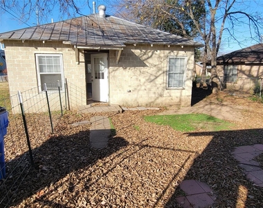 503 Martin Luther King Dr - Photo Thumbnail 12
