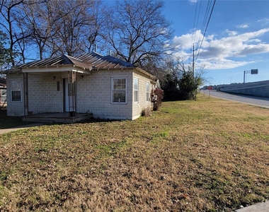 503 Martin Luther King Dr - Photo Thumbnail 11