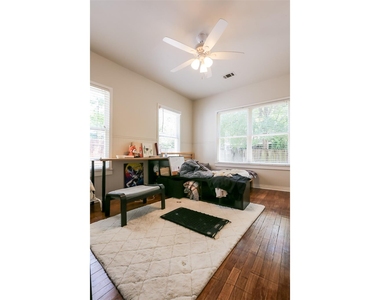 308 E 32nd St - Photo Thumbnail 10