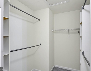 5210 Duke Court - Photo Thumbnail 32