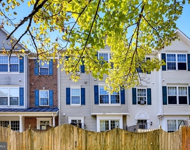 5210 Duke Court - Photo Thumbnail 2