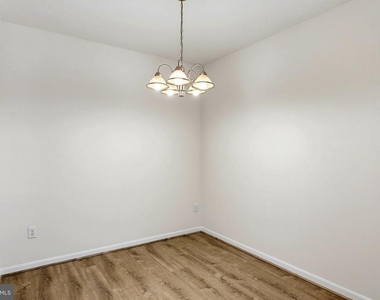 5210 Duke Court - Photo Thumbnail 15