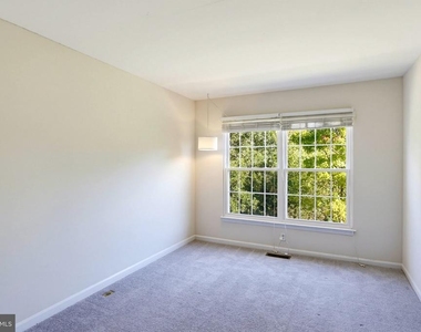5210 Duke Court - Photo Thumbnail 22