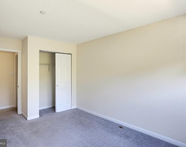 5210 Duke Court - Photo Thumbnail 25