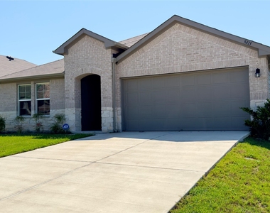 5813 Xene Dr - Photo Thumbnail 1