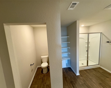 5813 Xene Dr - Photo Thumbnail 13