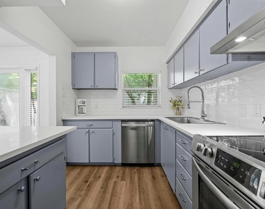 2401 Winsted Ln - Photo Thumbnail 8