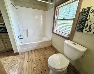 122 Briar Forest Dr - Photo Thumbnail 14