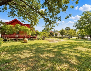 122 Briar Forest Dr - Photo Thumbnail 3
