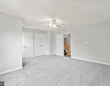 509 Bridgeport Place - Photo Thumbnail 7