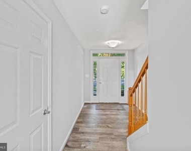 509 Bridgeport Place - Photo Thumbnail 1