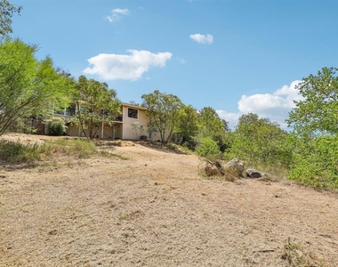 808 Dale Dr - Photo Thumbnail 31