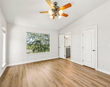 808 Dale Dr - Photo Thumbnail 20