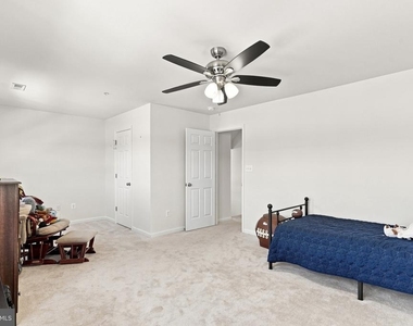 99 Clydesdale Lane - Photo Thumbnail 34