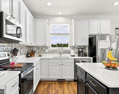 99 Clydesdale Lane - Photo Thumbnail 23