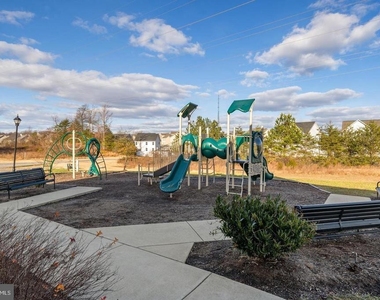 99 Clydesdale Lane - Photo Thumbnail 59
