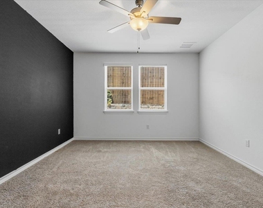 5202 Dimesky Ln - Photo Thumbnail 16