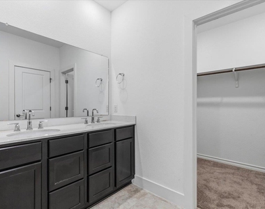 5202 Dimesky Ln - Photo Thumbnail 21
