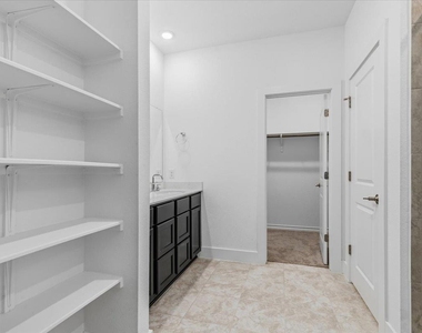 5202 Dimesky Ln - Photo Thumbnail 19