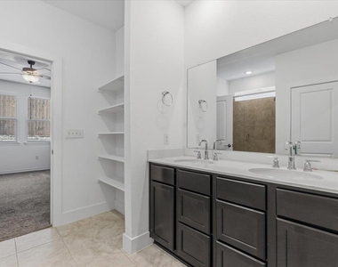 5202 Dimesky Ln - Photo Thumbnail 18