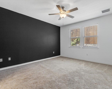 5202 Dimesky Ln - Photo Thumbnail 15