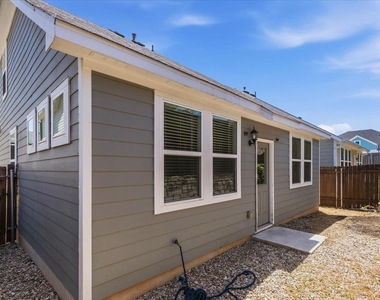 5202 Dimesky Ln - Photo Thumbnail 33