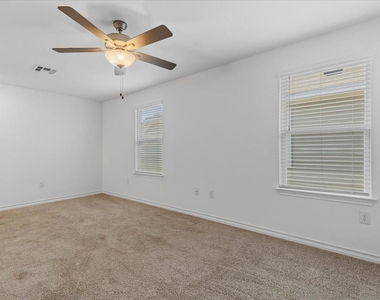 5202 Dimesky Ln - Photo Thumbnail 25