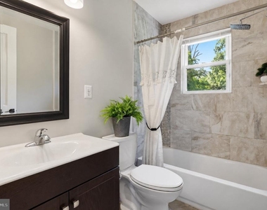 2507 Glencoe Road - Photo Thumbnail 15
