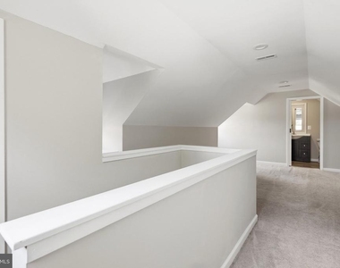 2507 Glencoe Road - Photo Thumbnail 20