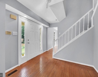 27 Preakness Court - Photo Thumbnail 1