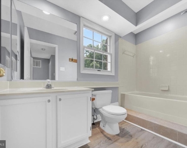 27 Preakness Court - Photo Thumbnail 23
