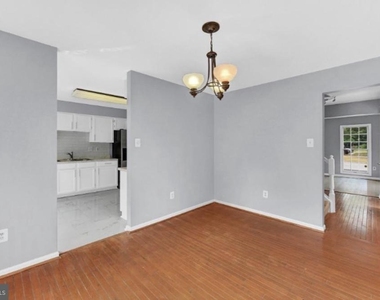 27 Preakness Court - Photo Thumbnail 4