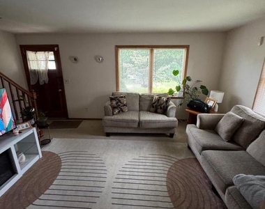 5634 North Lane - Photo Thumbnail 6