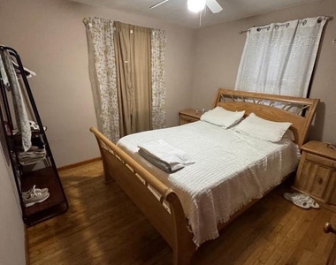 5634 North Lane - Photo Thumbnail 16